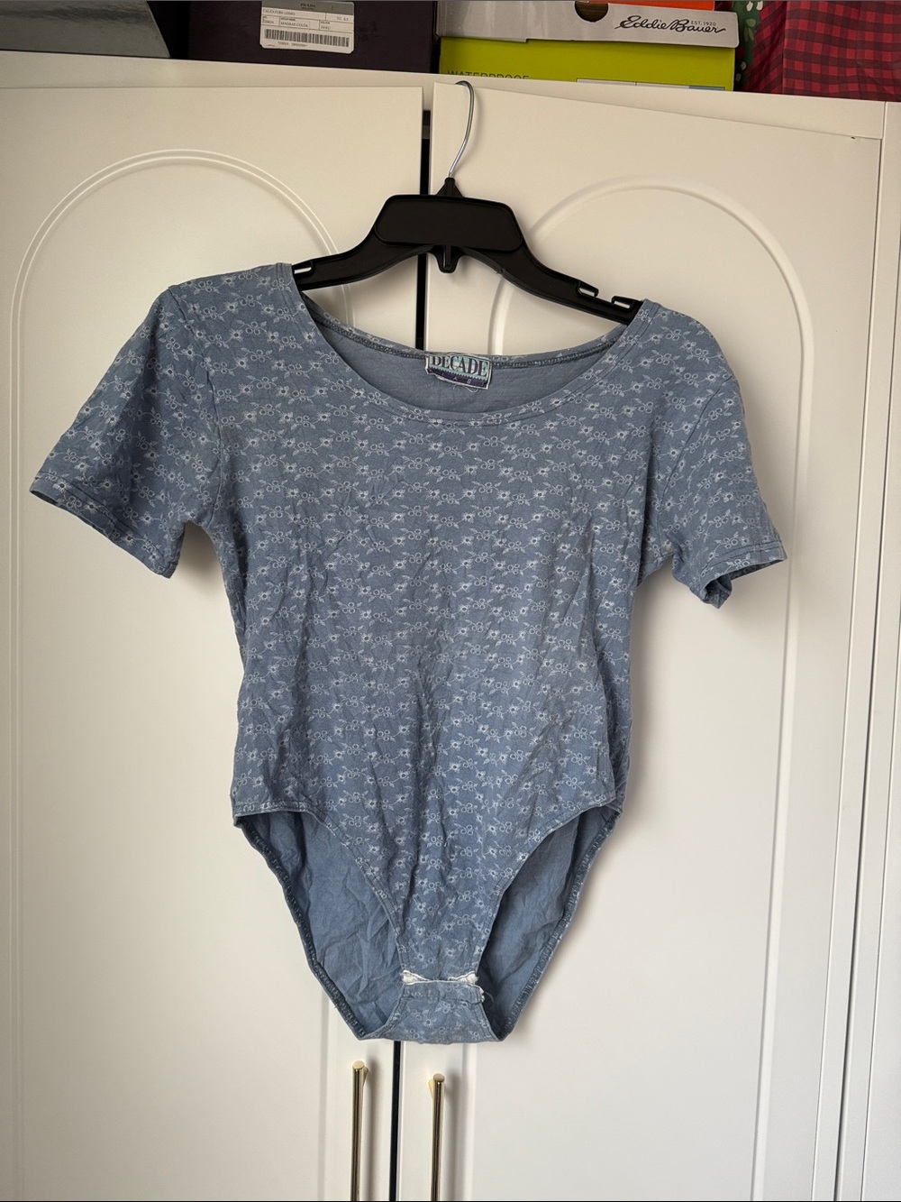 70s Vintage Decade Kiabi Light Blue Floral Bodysuit